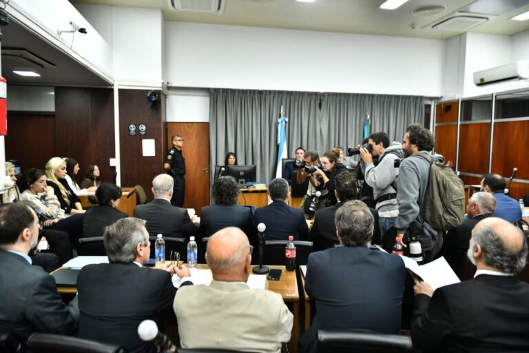 Juicio por la muerte de Maradona: terminó la primera audiencia
