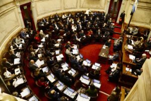 Propiedad privada: Senado trata la eliminación de límites para la compra de tierras por extranjeros