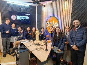 Consolación en Dale: alumnos y representantes de la comunidad educativa compartieron la invitación a la fiesta de Santa María Rosa Molas en Tafí Viejo.