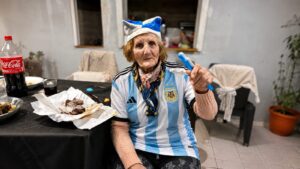 Cala, abuela taficeña de casi 100 años que vivió todos los Mundiales
