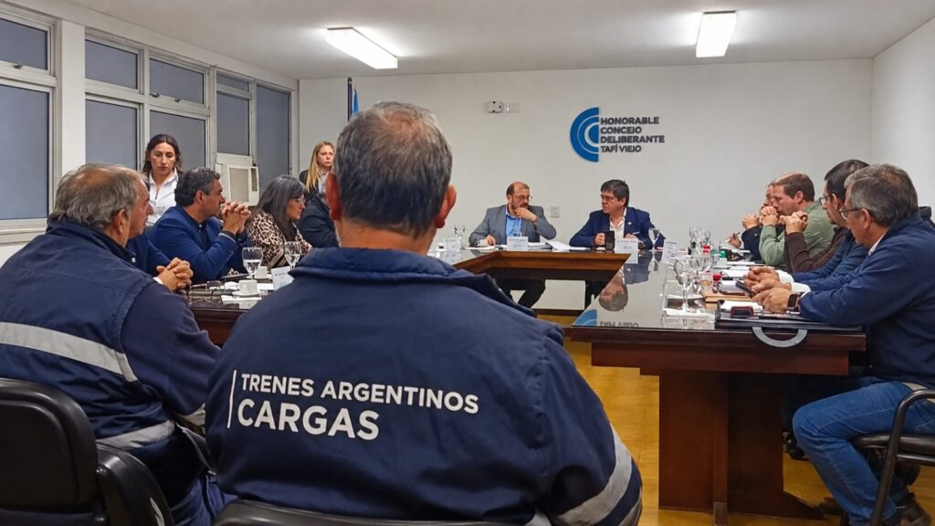 Sesión del Concejo Deliberante de Tafí Viejo que aprobó la ordenanza sobre los talleres ferroviarios