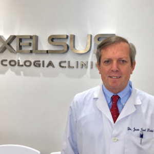 Juan José Zarba, oncólogo tucumano, en Exelsus Oncología Clínica.